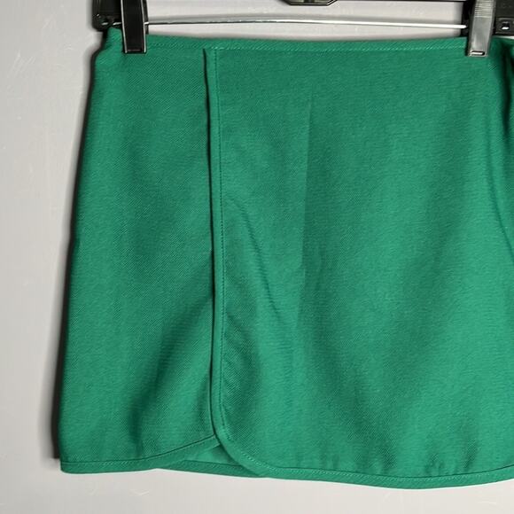 Quinn Dark Green Mini Skirt Size Small - Picture 3 of 7